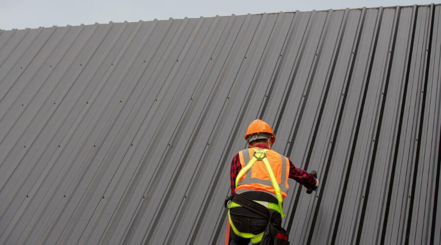 Expert Emergency Roof Repairs services in Iowa, LA